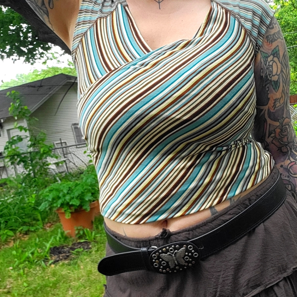 Striped 70s vibe shirt
